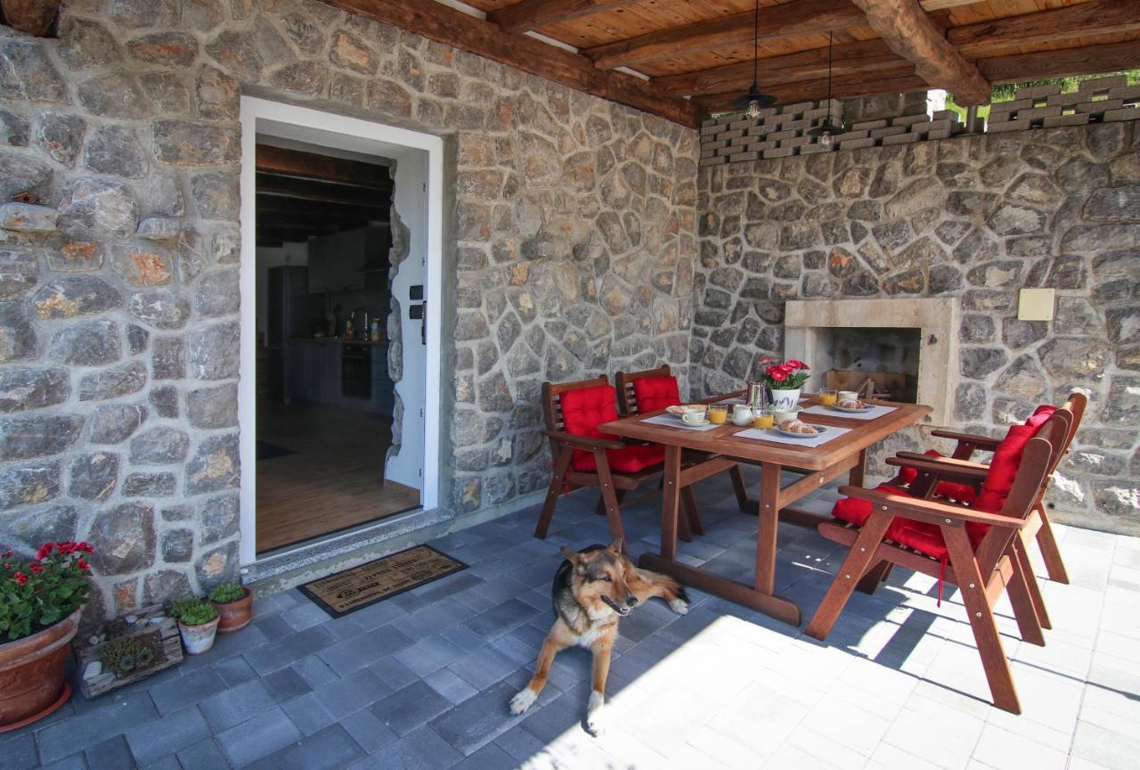 Guest House 'Villa Fani' Veprinac With Jacuzzi Bagian luar foto