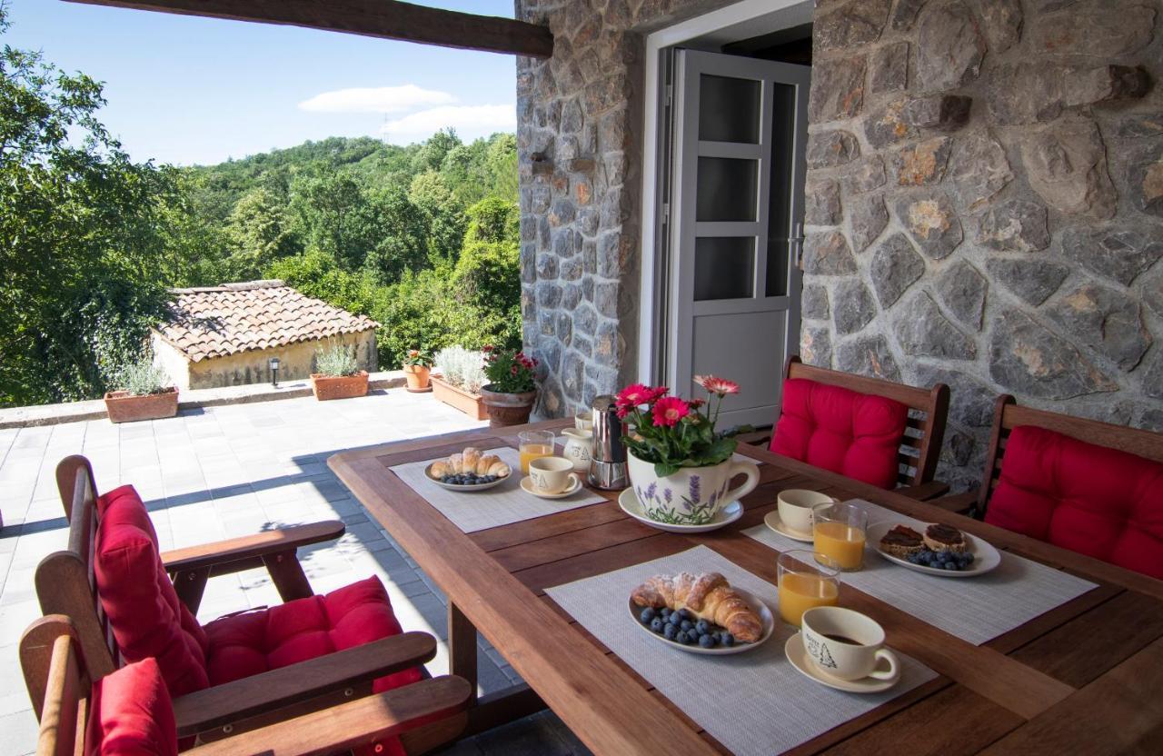 Guest House 'Villa Fani' Veprinac With Jacuzzi Bagian luar foto