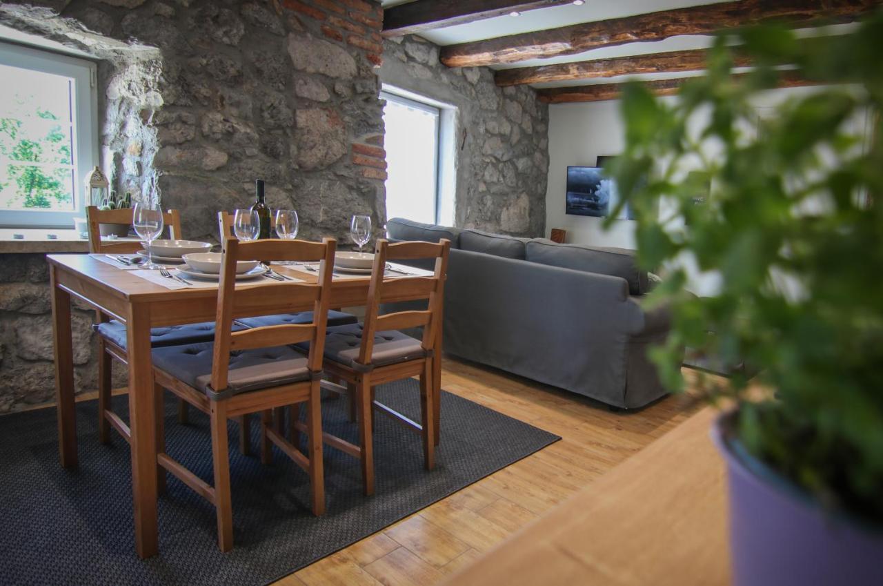 Guest House 'Villa Fani' Veprinac With Jacuzzi Bagian luar foto